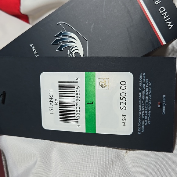 Tommy Hilfiger Wind Resistant Hooded Puffer Chevron Colorblock LG - Picture 10 of 12